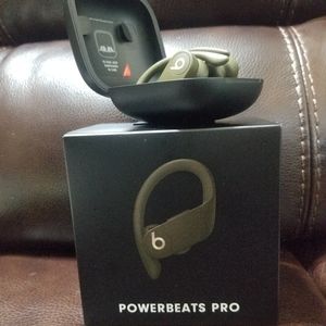 Powerbeats Pro